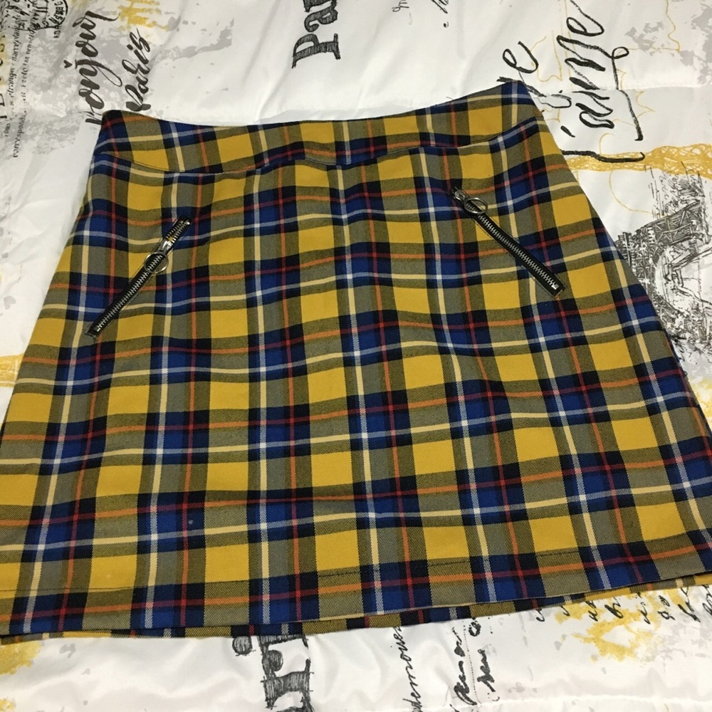Plaid skirt